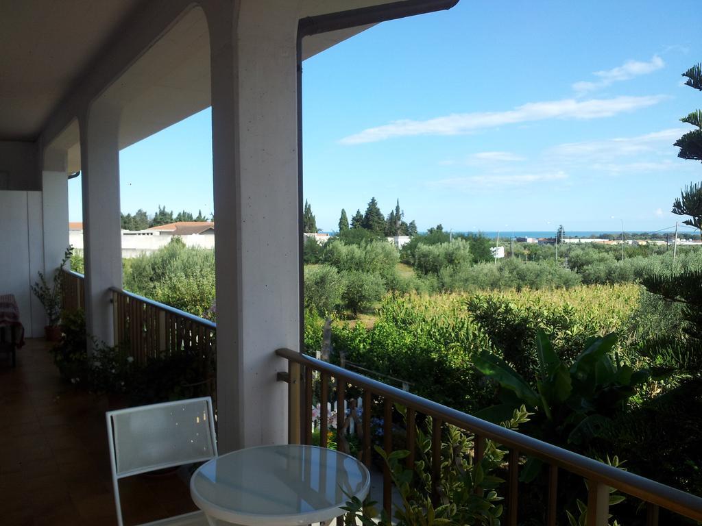 B&B La Casa Di Angelica Розето дели Абруци Екстериор снимка